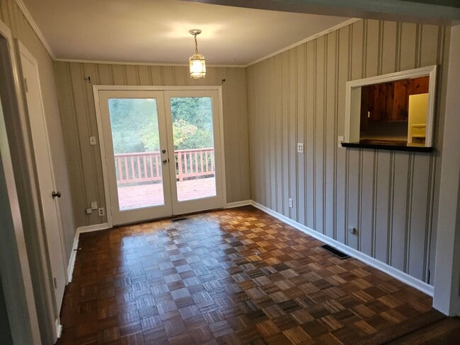 Photo - Marietta Ranch with Garage