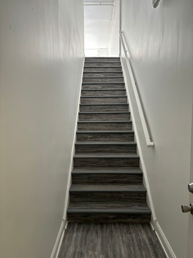 Entrance - The Lofts at 2nd and LOMA