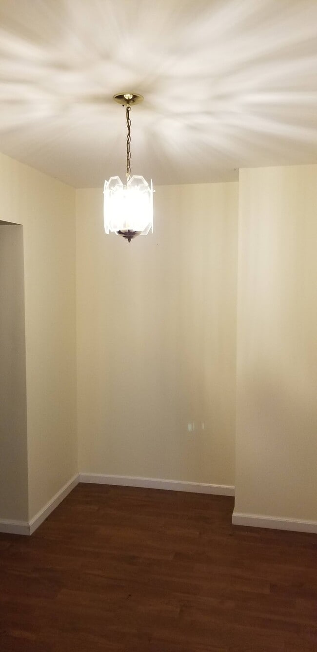 Photo - 4817 Aschoff Pl Unit 2