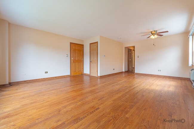 Photo - 8465 W Berwyn Ave Unit 1