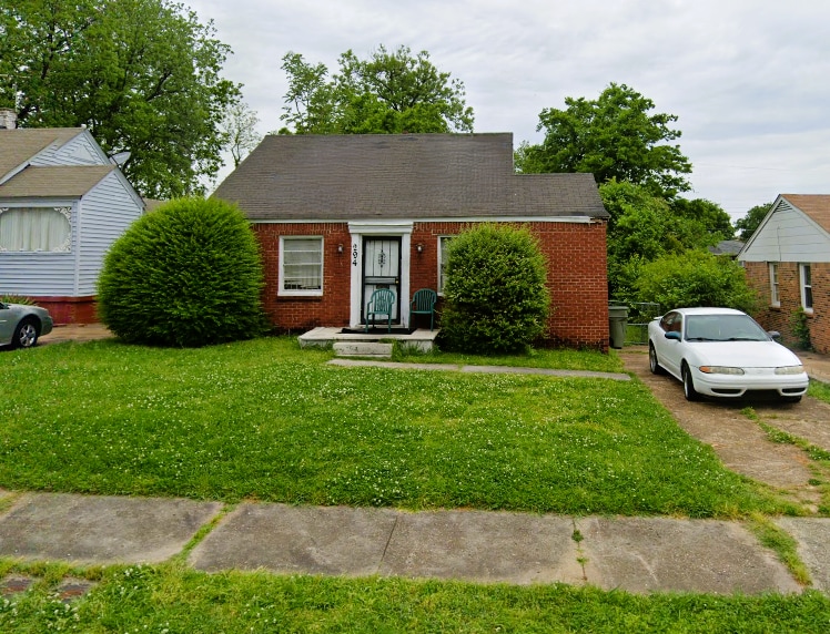 Photo - 294 W Burdock Ave House