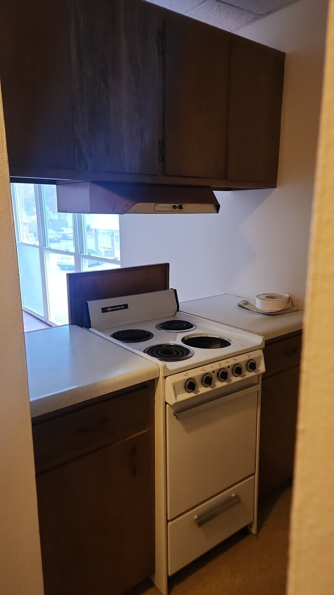 Photo - 408 S Poplar St Unit 0