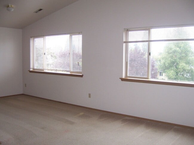 Photo - 2224 Michigan St Unit B