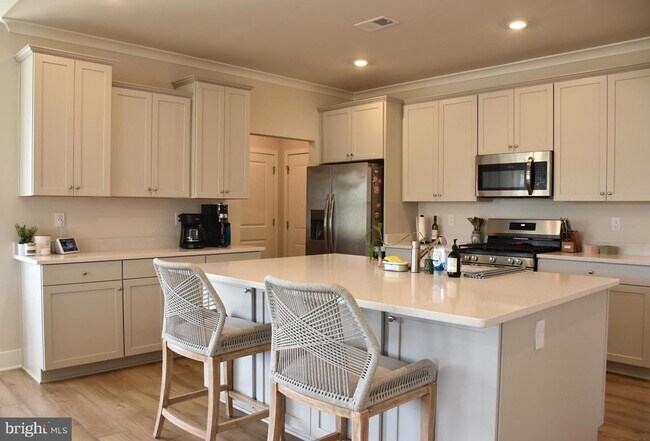 Photo - 32611 Deep Sound Dr