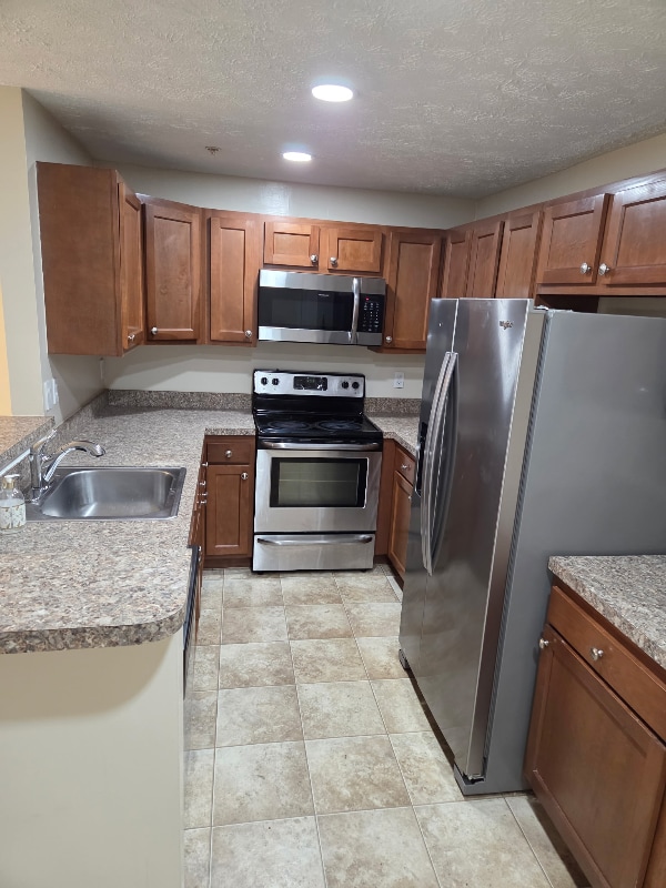 Photo - 4604 Deepwood Ct