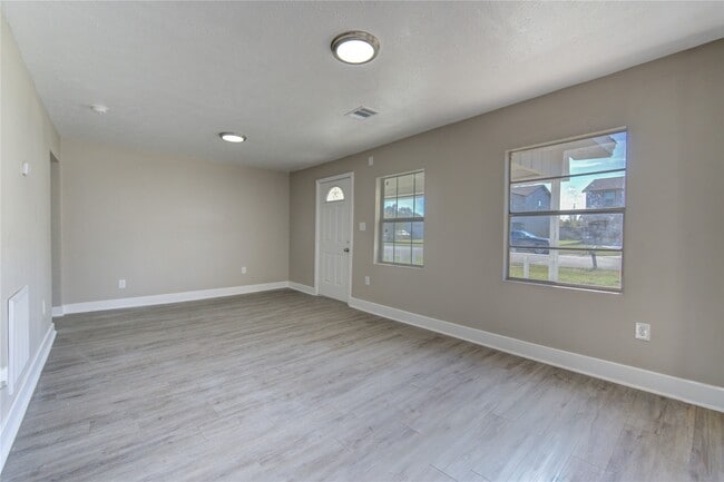 Photo - 3020 2nd Ave N