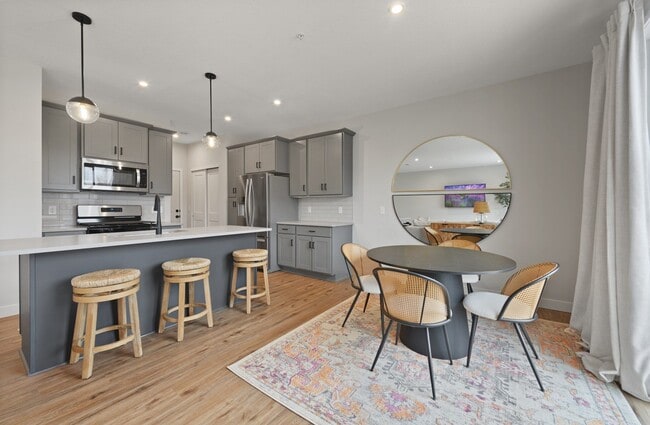 Photo - Foxtail Hollow Townhomes