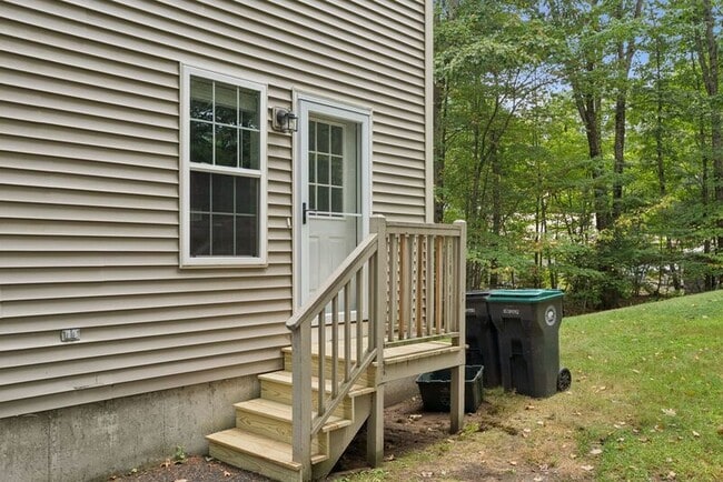Photo - 98 Alewive Rd