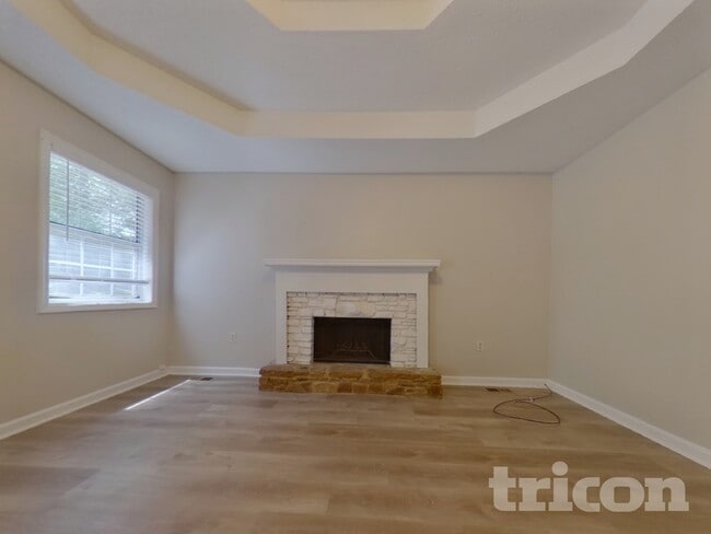 Photo - 2711 Candler Ct