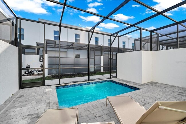 Photo - 509 Famagusta Dr