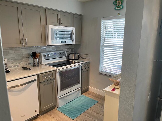 Photo - 7294 Cloister Dr Unit 12