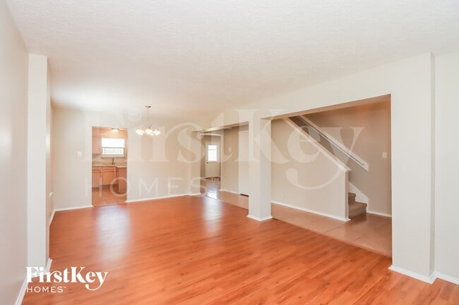 Photo - 16322 Lynn Crest Ct