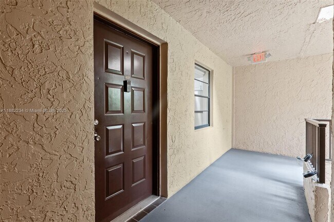Photo - 10501 W Broward Blvd Unit 407