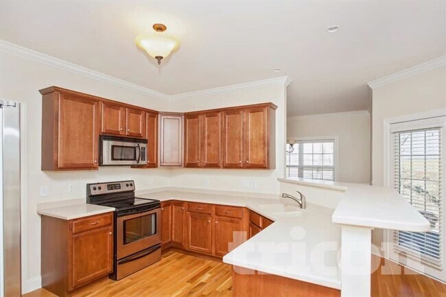 Photo - 1410 Deerskin Ct