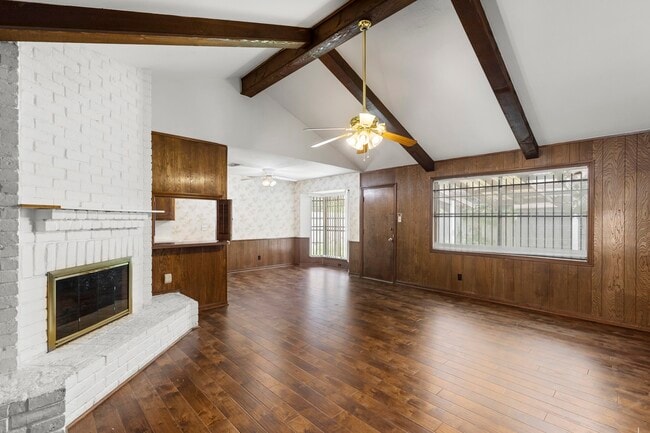 Photo - 9106 Sharpview Dr