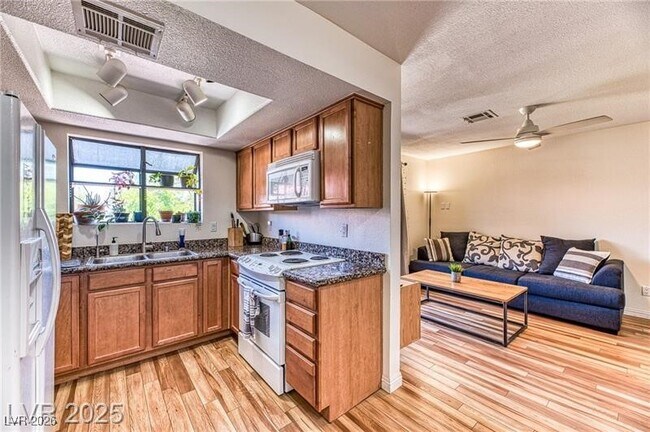 Photo - 7200 W Pirates Cove Rd Unit 2071