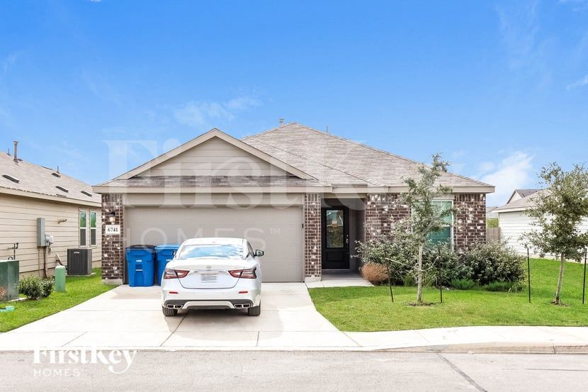 Photo - 6741 Hatchery Way