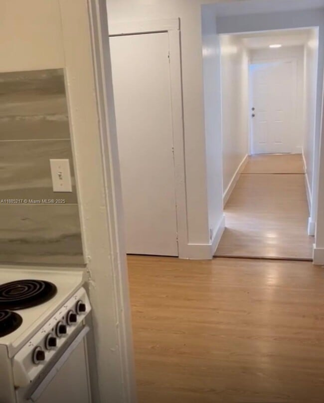 Photo - 506 18th St Unit B