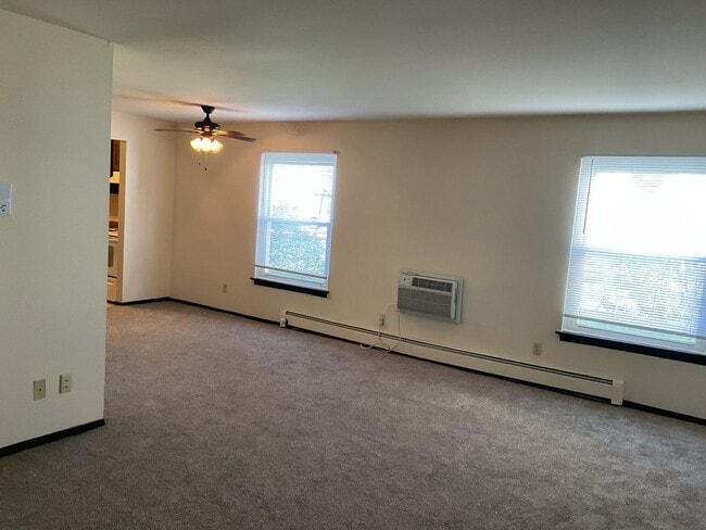 English Meadows Apartments