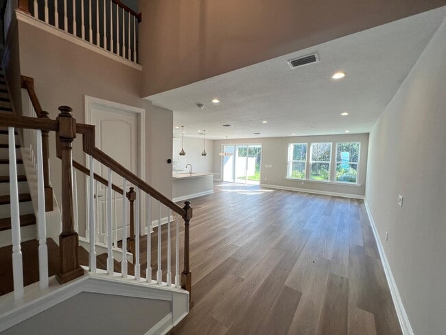 Photo - 11352 Newtonian Blvd