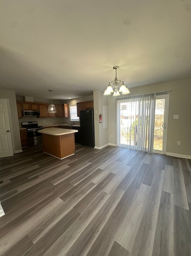 Photo - 1212 Superior Pointe Pl