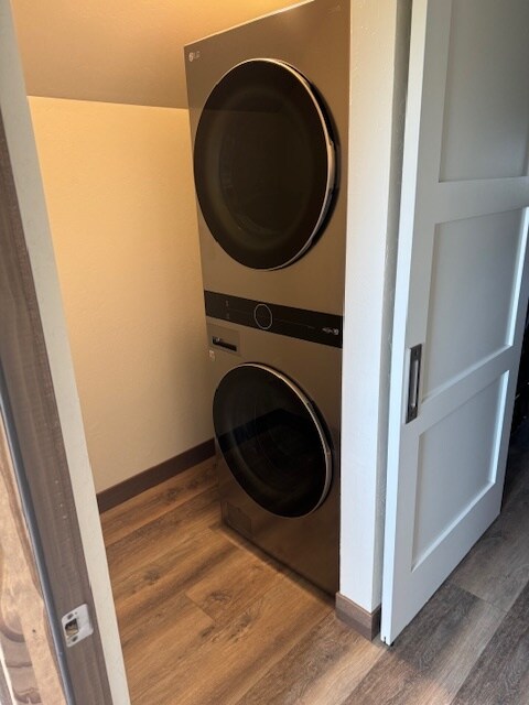 Photo - 16410 Creekside Pl Unit Upstairs Apartment