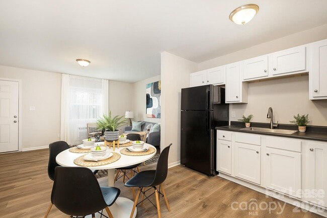 Photo - 1850 Lowell Bethesda Rd Unit 1