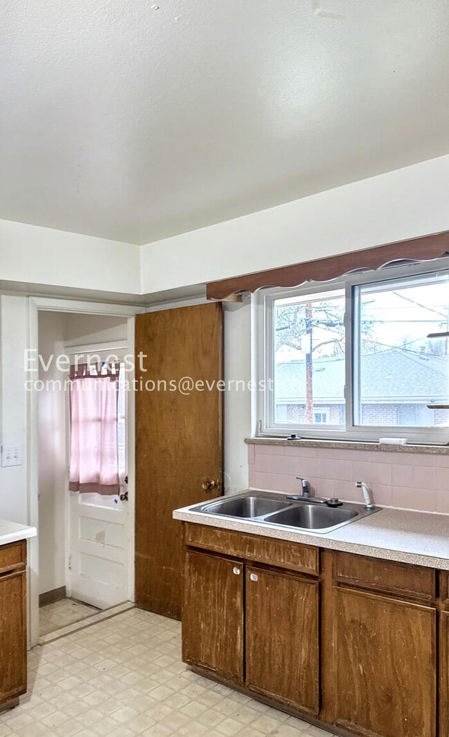 Photo - 5618 S Fox Cir Unit b