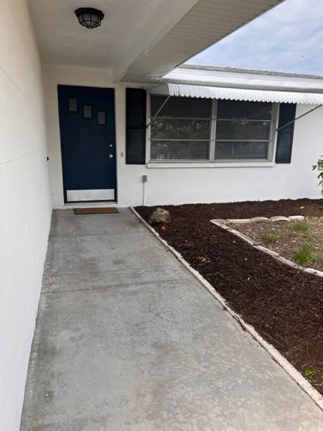 Photo - MOVE-IN READY!  2BR/2BA/1CG IN VENICE EAST
