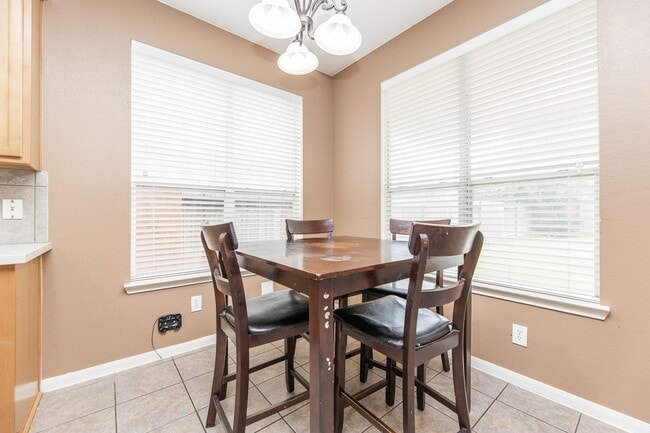 Photo - 6451 Applewood Forest Dr