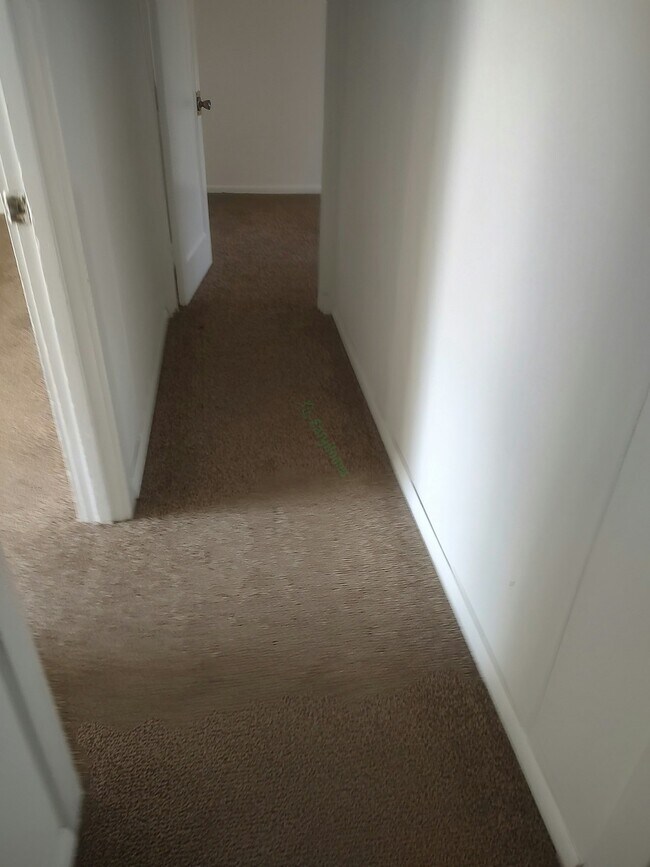 Photo - 204 E Dayton St