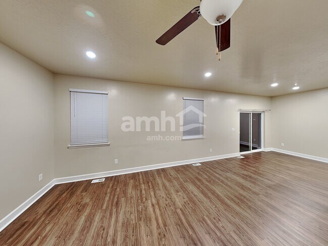 Photo - 4437 N Morgan Way