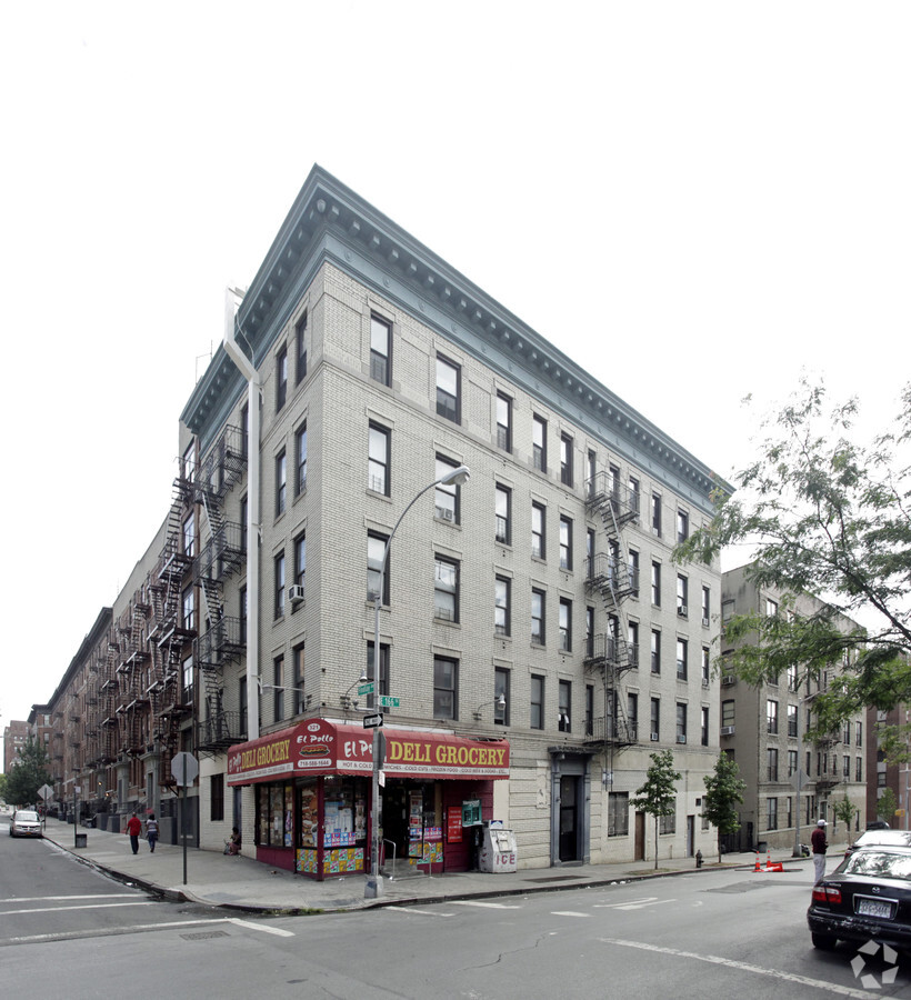 Photo - 321 E 166th St Apartments