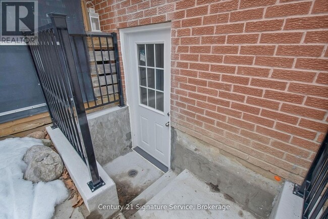 Photo - 6357 Neuchatel Rd