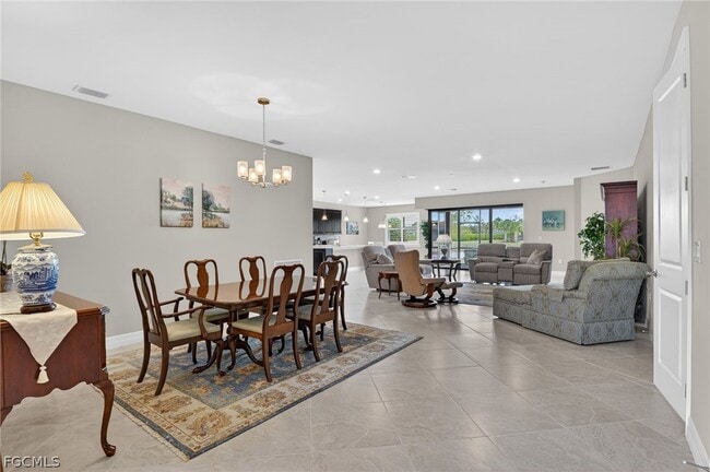 Photo - 11279 Thurston Chase