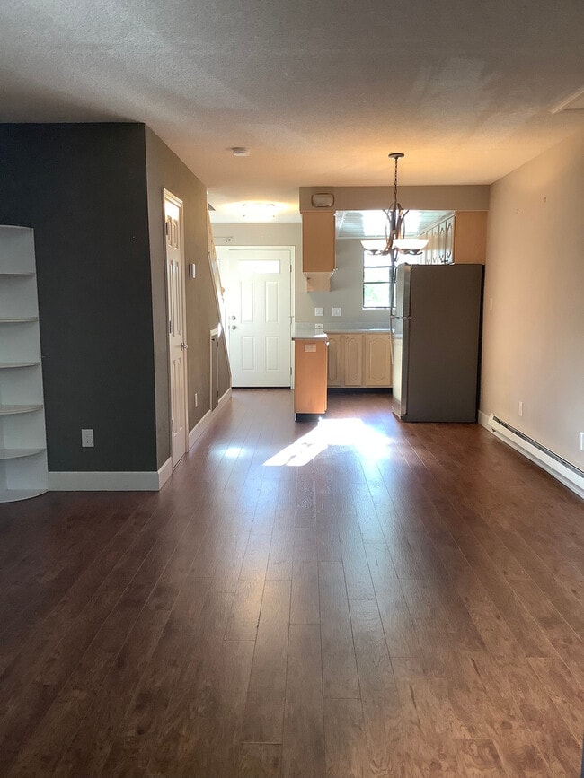 Photo - Two Bedroom Townhouse near Ashland Community Hospital