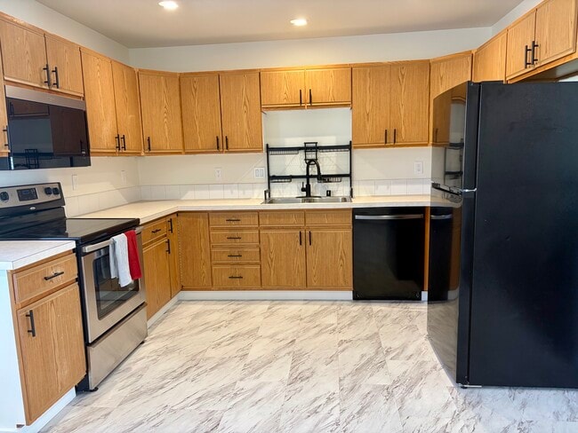 Photo - Helena - Quadplex