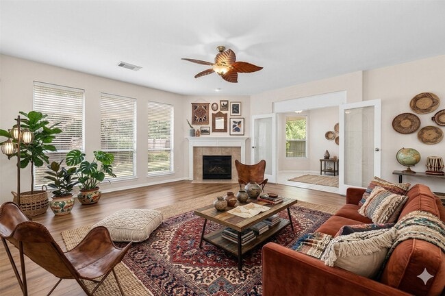 Photo - 7902 Feather Springs Dr