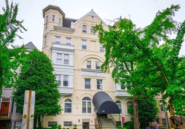 Building Photo - Dupont Prime Location Tree-Lined Corcoran St & 17th 1 bed 1 bath Condo UTILITIES INCLUDED. Unit 22