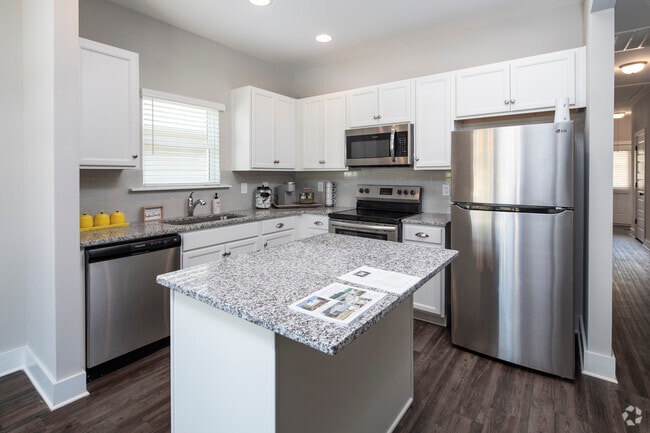 3 beds, 2 baths, 1,301 sq ft