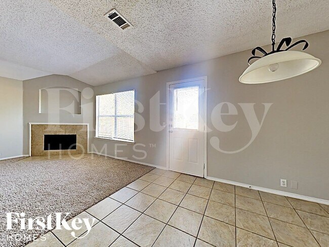 Photo - 1600 Shady Shores Dr