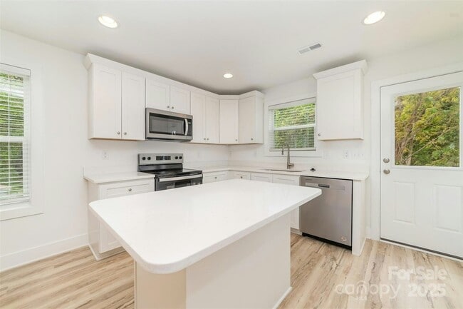 Photo - 213 Rosemont Ave