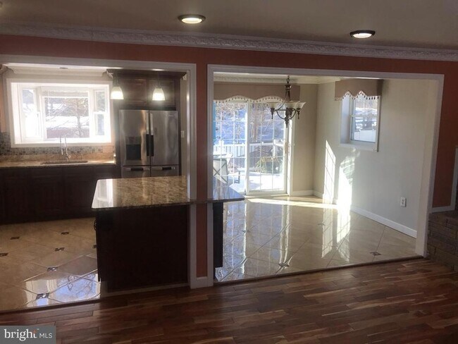 Photo - 7309 Sheffield Dr