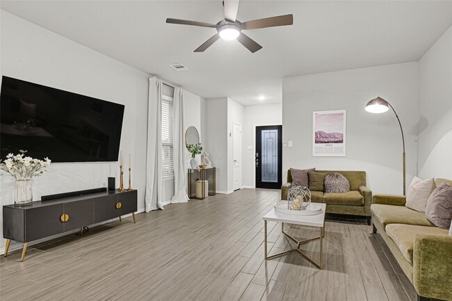 Photo - 31607 Eldorado Ln