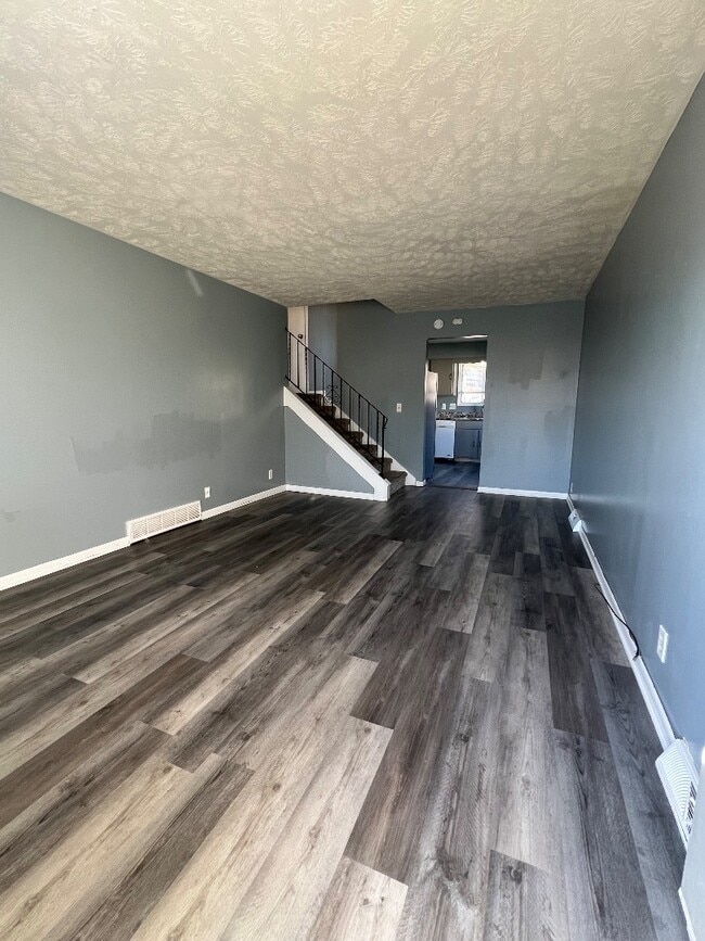 Photo - 11226 Roxbury Dr