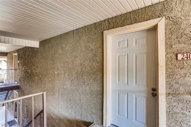5229 Indian River Dr Unit 240