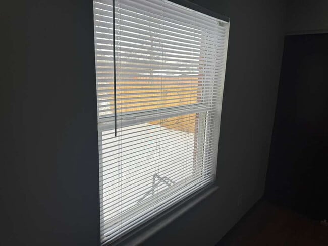 Photo - 6200 Flint Ave