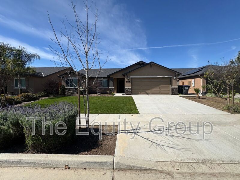 Photo - 1745 N Virmargo St