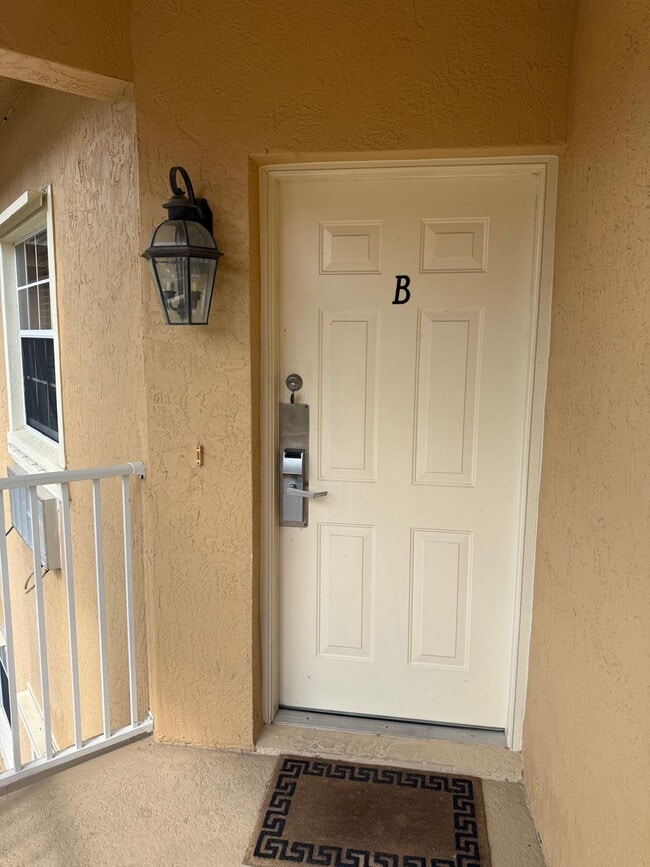 Photo - 8950 Sandshot Ct Unit Side B