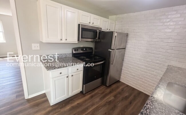 Photo - 5042 Bentler Dr